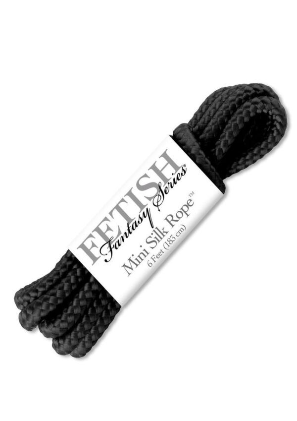 you don`t have to be an expert to enjoy the pleasure of Japanese-style bondage play!- 6`(183cm) Reusable Silk Rope- Polyester
