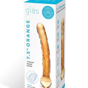 this toy can be easily cleaned. Retains heat and cold for increased stimulation. Compatible with all lubricants.