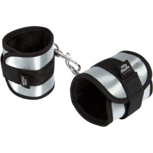 or to other bondage items with D-rings. Ideal as an introduction to restraint and light bondage play.