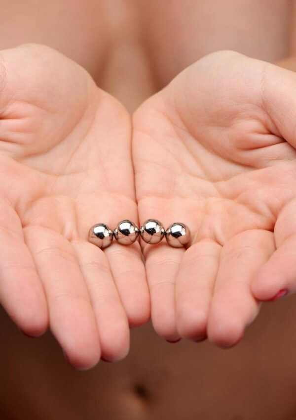 these extremely powerful magnets begin to apply pressure. Make a game of seeing how long they can keep these pinching set of extra strong magnets in place. As your plaything relaxes
