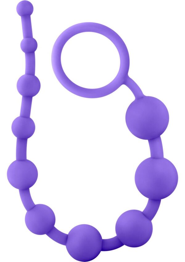 The Luxe Silicone 10 beads let you safely explore anal play. The Silicone 10 beads are exactly as they sound: 10 silicone beads graduating in size made of smooth satin silicone. The size and the loop at the end ensure easy ion and retrieval. Our Silicone 10 Beads come in three lush colors: pink