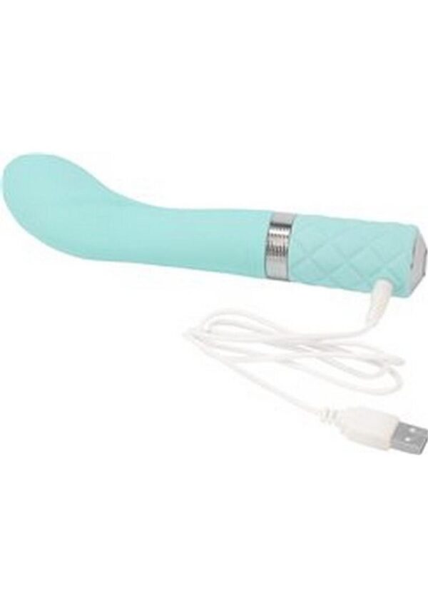 while the large tip is curved for optimal G-spot pleasure. For added stimulation