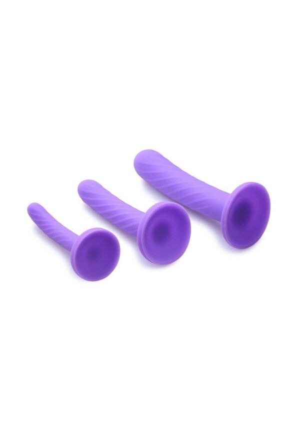 so start small with the finger-sized shaft. Subtle swirled ridges protrude for a delicious texture as you . Protruding more in the longer and girthier medium-sized shaft