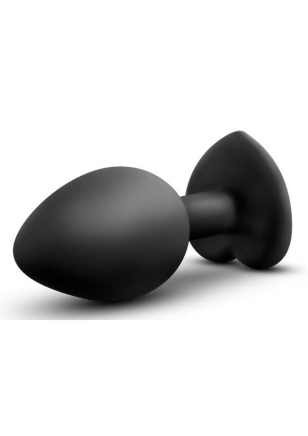 Your booty play just got pretty with this sweet Temptasia Bling Plug! Your plug features a tapered tip for easy ion and a tight neck for gentle pressure and extended wear. Perfect if you and your partner are new to anal play or prefer gentler anal play. For the best experience