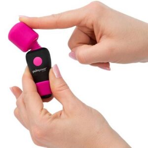 and USB charging cord for fun on the go! Key Features:  100% silicone removable head PowerBullet motor in the head Flexible neck Easy one-press button Removable comfort grip USB rechargeable Tiny and fits in the palm of your hand Multi-speed