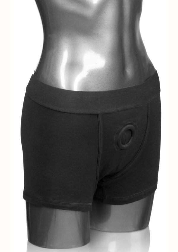 Discreet 2-panel design to accommodate dual penetration   Reinforced O-ring stretches to accommodate most packers