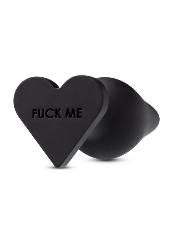 The Temptasia Fuck Me Butt Plug sends a clear messageyou know what you want. Made from flexible silicone