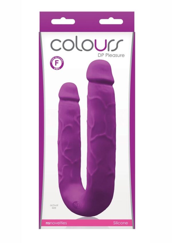 this unique and colorful dong makes double penetration fun and easy! Available in assorted colors and firmness. Suitable with all lubricants.    Product Dimensions:  7.91 x 1.38 x 3.86 in.  Package Dimensions:  10.63 x 4.76 x 1.57 in.  Insertable Dimensions:  6.1 x 1.44 and 5.51 x 1.29 in.