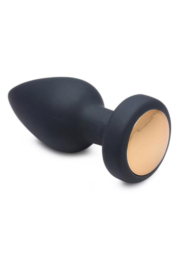 Put on a sexy backdoor light show! This petite plug nestles between your cheeks and buzzes your booty with 7 modes of powerful vibration. Meanwhile
