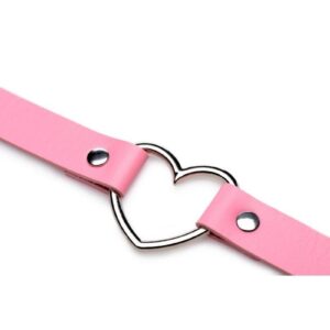 and it is also nickel-free for those with sensitive skin. The cruelty-free vegan leather strap is attractively thin with snap closures that adjust to the perfect fit. The soft inner lining is comfortable and luxurious.Measurements: Adjusts from 13.5 to 17.5 inches in circumference