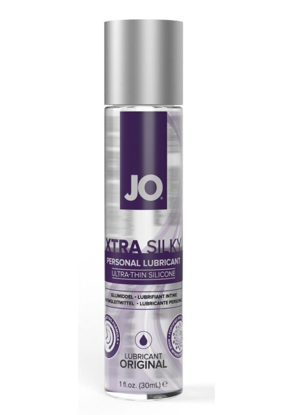 moisturizing experience. With its thin texture and long-lasting glide