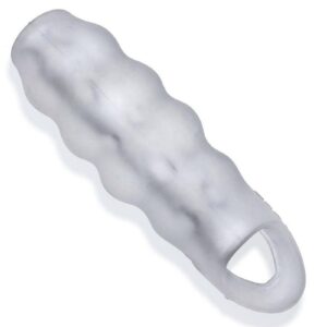 So everyone gets max stimulation.Made of PLUS+SILICONE