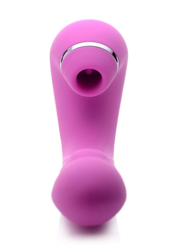 and suck your clit in unison or independently! Indulge in a variety of patterns and combinations to explore your sexuality and find what works for your unique playstyle.This vibe features three intense stimulation options: a G-spot tapping nub