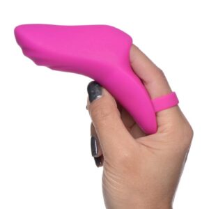 and powerful vibrations to enhance your finger banging technique. The textured tip and stimulating ridges give your finger a blissful fill for your partner to squeeze on as you finger them!Give your partner a good buzz with 3 speeds and 7 functions of vibrations - flip through each setting and see what works best for your partner with the on-board power button. Point your new powerful finger towards your lovers favorite spots with ease!The premium silicone material velvety
