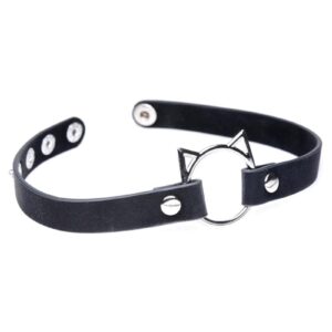 The purrrfect choker for kitty play! This Slim Kinky Kitty Ring Choker combines kitty play and subtle BDSM elegance for a choker you can wear at home or in public. The adjustable snap buttons make it easy for you to find the perfect fit