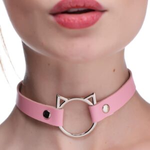 and the nickel free metal hardware is sturdy enough for light pulls.Pair this Kitty Ring Choker with your favorite set of ears and leathers to bring out the naughty kitty within!