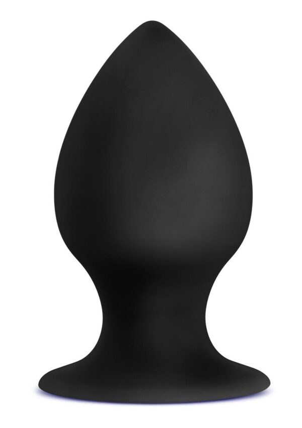 For anyone looking to explore new anal sensations alone or with a partner!Anal Adventures provides many options to choose from.This plug tapers into a girthy body for a full