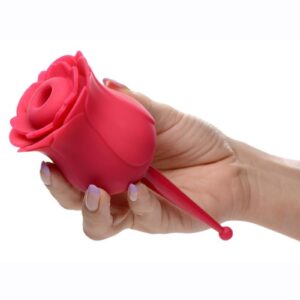 with a phthalate-free formula for a worry free play time and IPX5 splashproofing for ease of cleaning and fun in the shower. USB charging cable included to keep this Rose at its best!Measurements: Overall length 5.8 inches