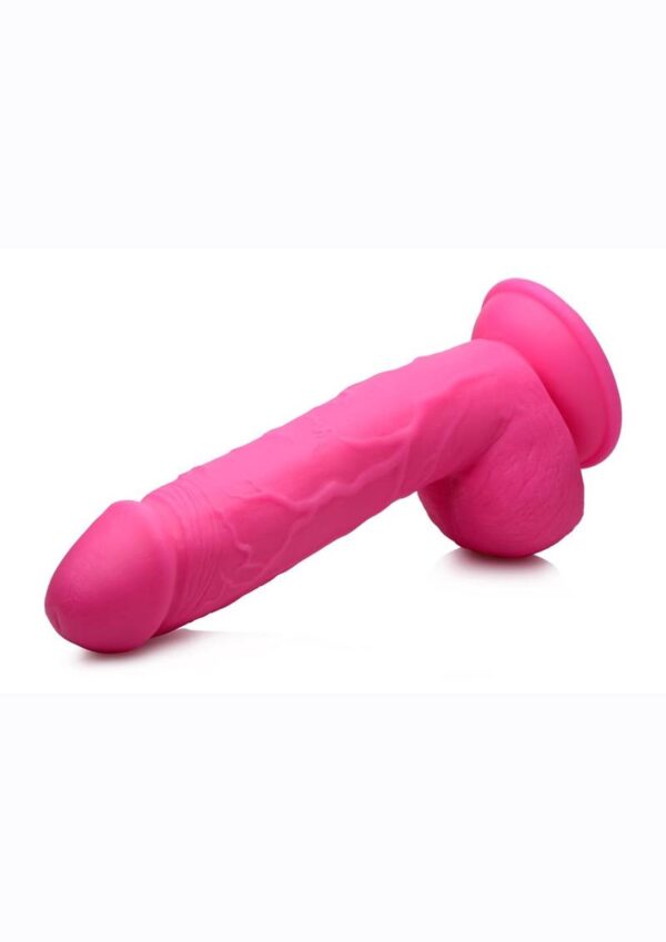 this dildo is safe for internal use. After play