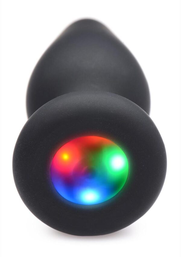 the LED light pops out of the base to make washing the silicone with warm water and soap simple. Use only with water-based or oil-based lubricants.Measurements: Overall length: 4 inches