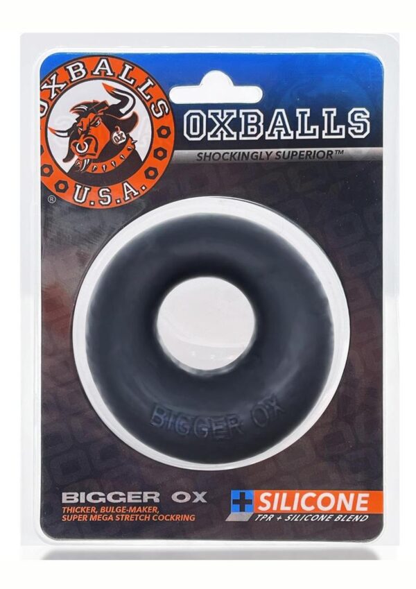 squishy-soft andldquo;paddedandrdquo; cockring thatandrsquo;s perfect for a long-lasting bigger bulgeandmdash;designed so it wonandrsquo;t roll or pinch and so stretchy with enough grip to stay where you put it. Itandrsquo;s made of our softest