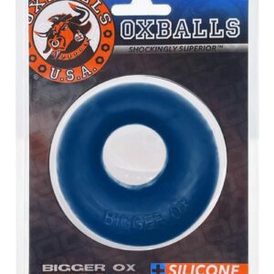 squishy-soft andldquo;paddedandrdquo; cockring thatandrsquo;s perfect for a long-lasting bigger bulgeandmdash;designed so it wonandrsquo;t roll or pinch and so stretchy with enough grip to stay where you put it. Itandrsquo;s made of our softest