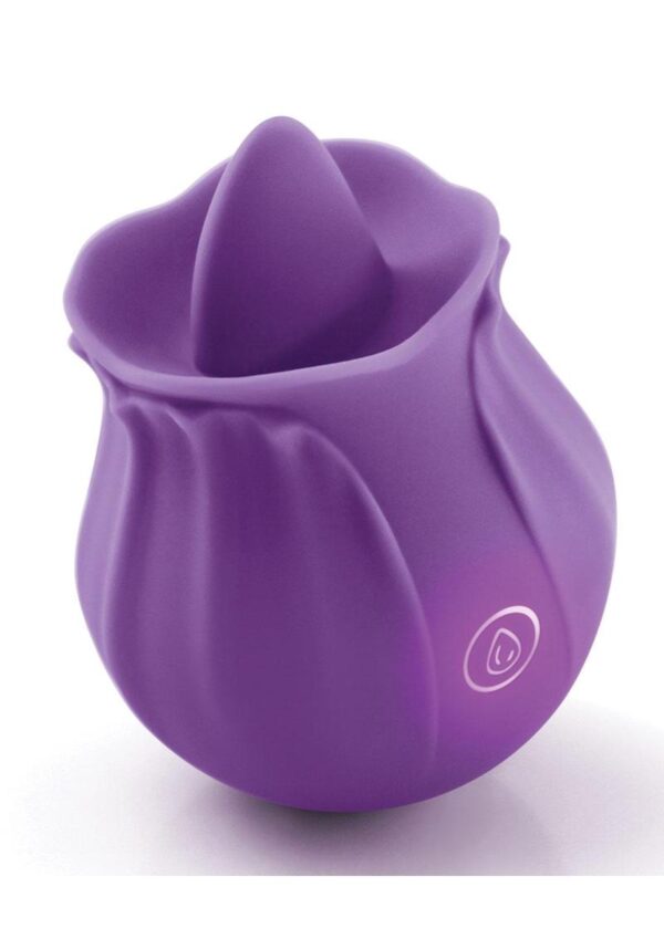 Kiss by INYA. Beautifully crafted in an eye-catching rosebud design