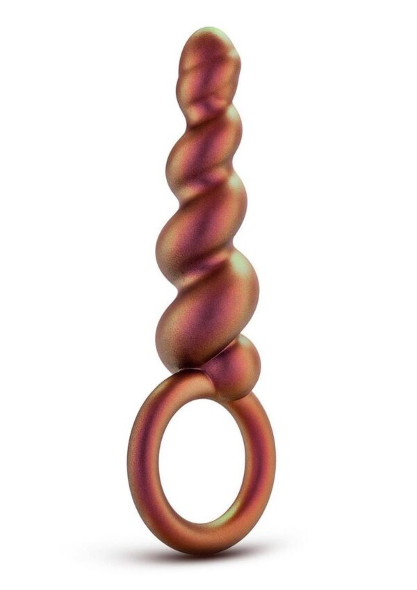 For anyone looking to explore new anal sensations alone or with a partner! Anal Adventures Matrix is ready to delight! Trinity has 5 prominent swirls that slowly progress in size for optimal sensations and massage during use. It also has a silicone loop at the base for easy ion and easy removal. Trinity has silky smooth UltraSilk and is made of Puria platinum-cured silicone