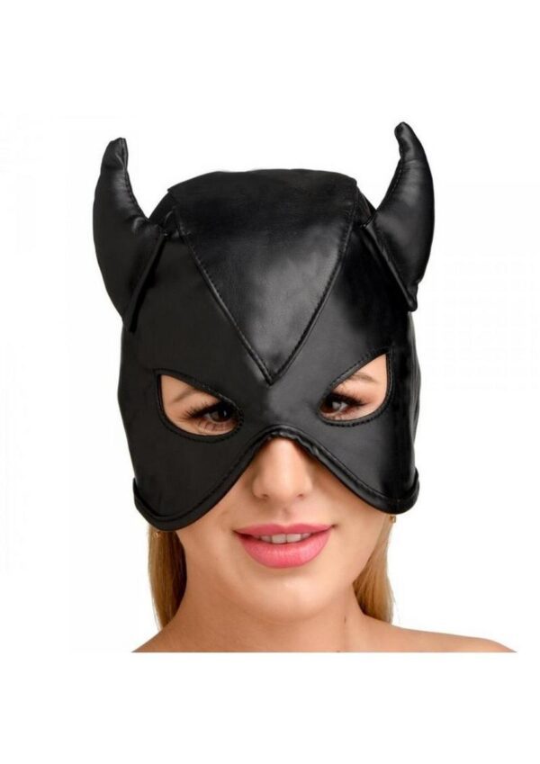 speaking and tasting whatever your desire! The inner lining is soft and makes wearing this hood pleasant for long periods of time. If you break a sweat