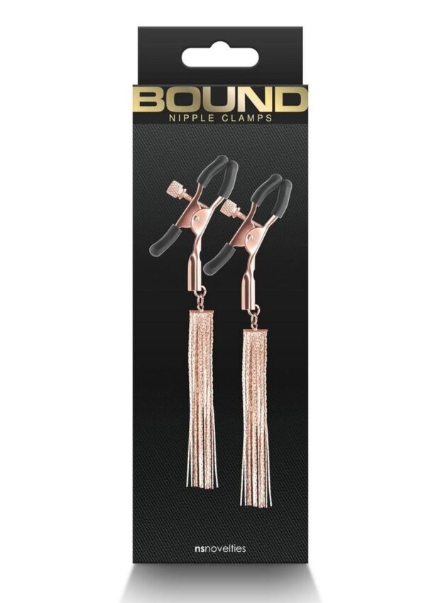 Bound`s clamps feature silicone tips for a better comfort and fit. Dangling chains.