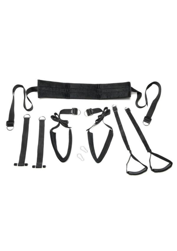 Help your partner lift you to new sexual heights with this padded door swing! Enjoy the durable nylon straps and plush padding for your thighs