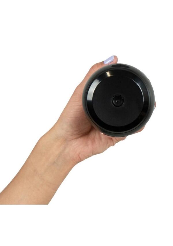 Automatic modes Customizable Blowjobs / create your own blowjob patterns Connect using FeelMe AI to experience interactive content Compatible with Feel (Stars) Strokers Compatible with strokers from other brands with a similar shape Realistic blowjob experience