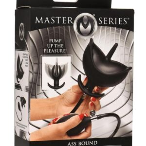 soft silicone has a tapered tip in the center and curved