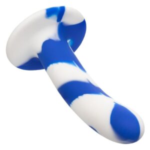 allowing for effortless exploration and stimulation. The probe features a strong and low-profile suction cup base