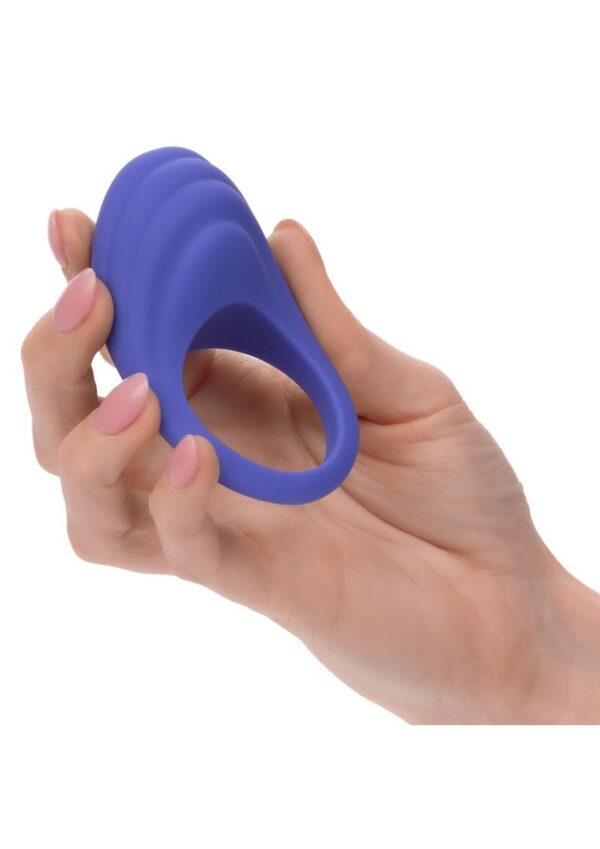 offering a new dimension of connectivity and excitement in your shared moments. The ring can be used independently or controlled via a user-friendly