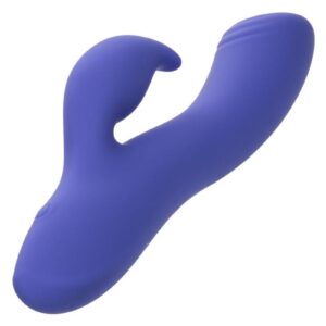 this dual motor massager is perfect for anyone looking to add a touch of innovation and versatility to their pleasure pursuits. Whether used on its own or controlled via the user-friendly