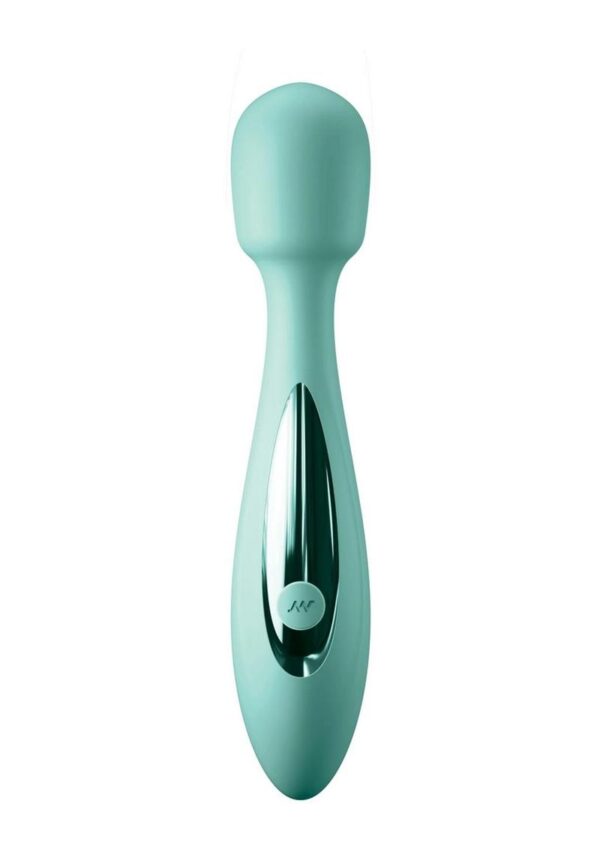 Meet the wand that does it all (and then some). Designed with pleasure and relaxation in mind; theultra-powerful motor offers incredibly deep