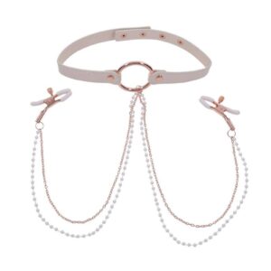 Spice up your playtime with the Peaches n CreaMe Collar with Nipple Clamps and experience extraordinary pleasure! This playful accessory blends luxury with a touch of naughtiness