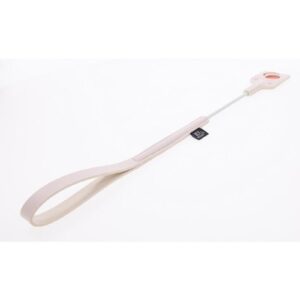 each swat delivers a delightful impression that`s as sweet as a peach. The sturdy handle ensures a firm grip