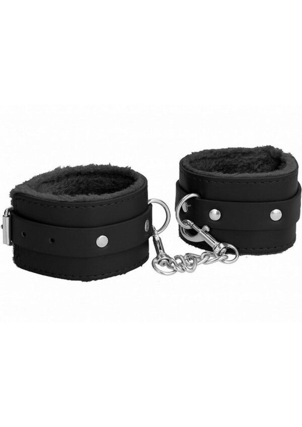 The OUCH! Plush ankle cuffs have been designed with comfort in mind while being tied up in your play! The cuffs have a furry lining