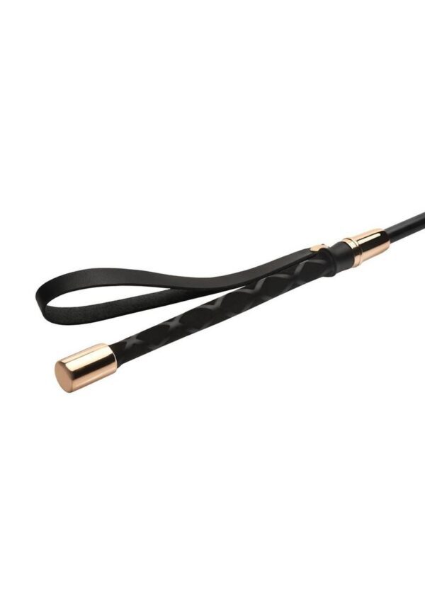 plastic material. The ergonomically designed handle ensures a comfortable grip