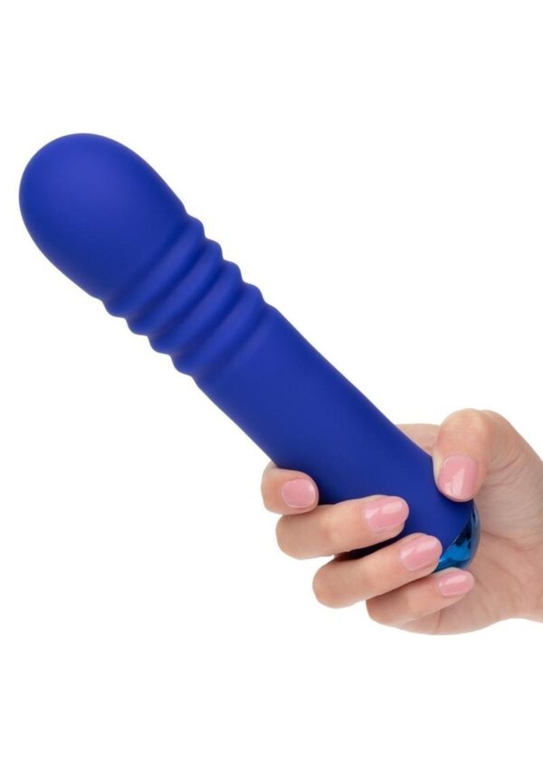 it promises to hug every curve