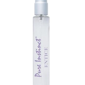 MUSK AND AMBER. A luminous and sensual fragrance that arouses the senses. Crisp notes of citrus and aquatic green intertwine with succulent nashi pear