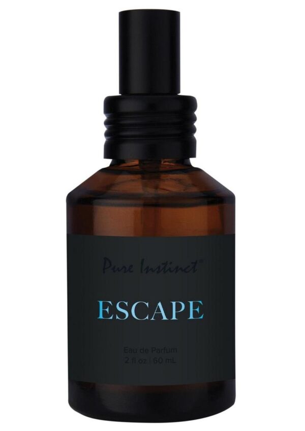 AN ALLURING AQUATIC andamp; FRESH SCENT FOR THE MODERN MAN. TOP NOTES OF BRIGHT CITRUS AND BERGAMOT