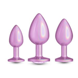 This dazzling trainer kit includes three pink colored chrome-plated  plugs in graduated sizes