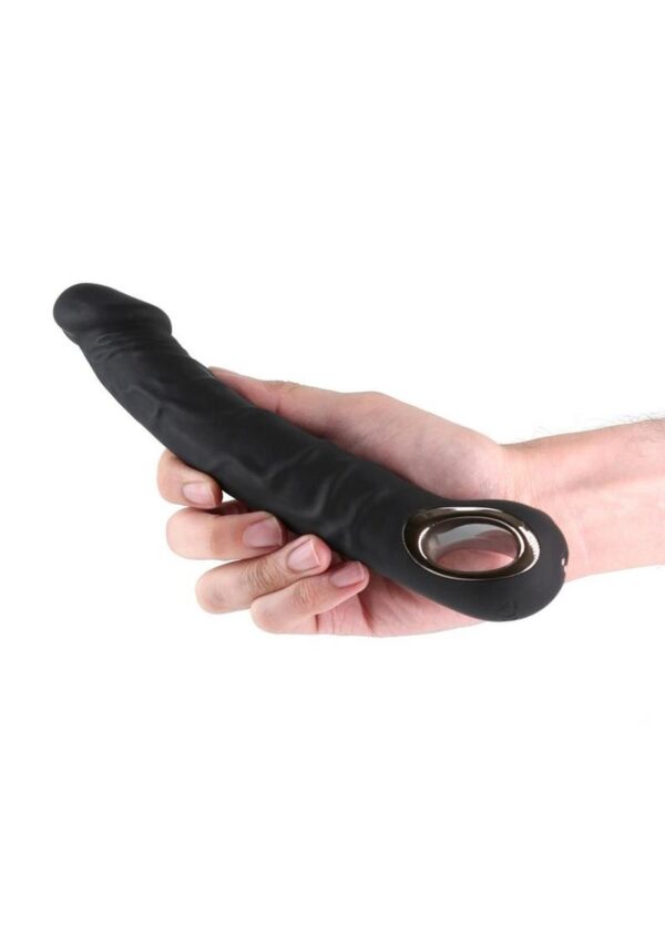 Rimmer is guaranteed to provide a blissful experience. Rechargeable. Water Resistant. Suitable with all lubricants including silicone lubricant. 3 speeds / 7 functions. IPX7 waterproof rating.