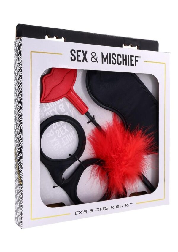 the perfect set for anyone ready to explore sensual delights. Inside