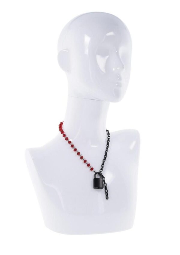 creating a striking piece that balances beauty and boldness. Secured with a lock