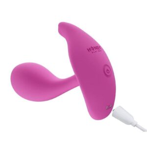 and a contoured clit massager in the shape of a ship for C-spot ignition. The tiny