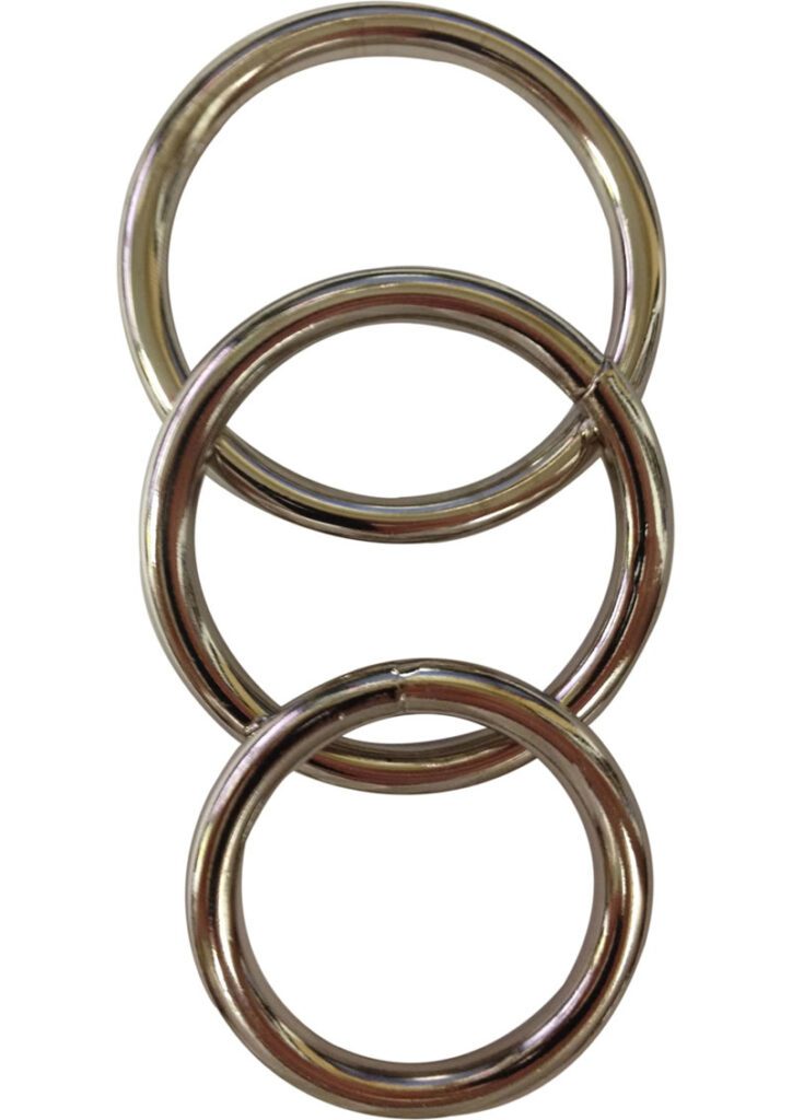 These steel o-rings can be used to customize strap on harnesses to fit a variety of dildo sizes. These rings can also be worn one or multiple at a time as penis rings! Sizes Small: 1.5 (38mm) Medium: 1.75 (45mm) Large: 2 (50mm)